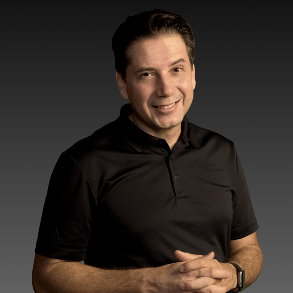 Andres Morera expositor